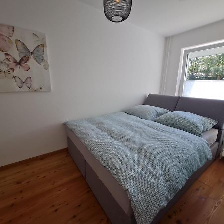 Wohnung Fleethoern - Zentral, Ruhig, Mit Parkplatz Und Balkon Kiel Kültér fotó